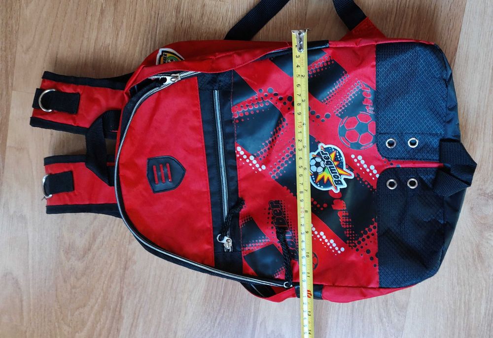 Rucsac pentru școală, drumetii sau vacanțe.