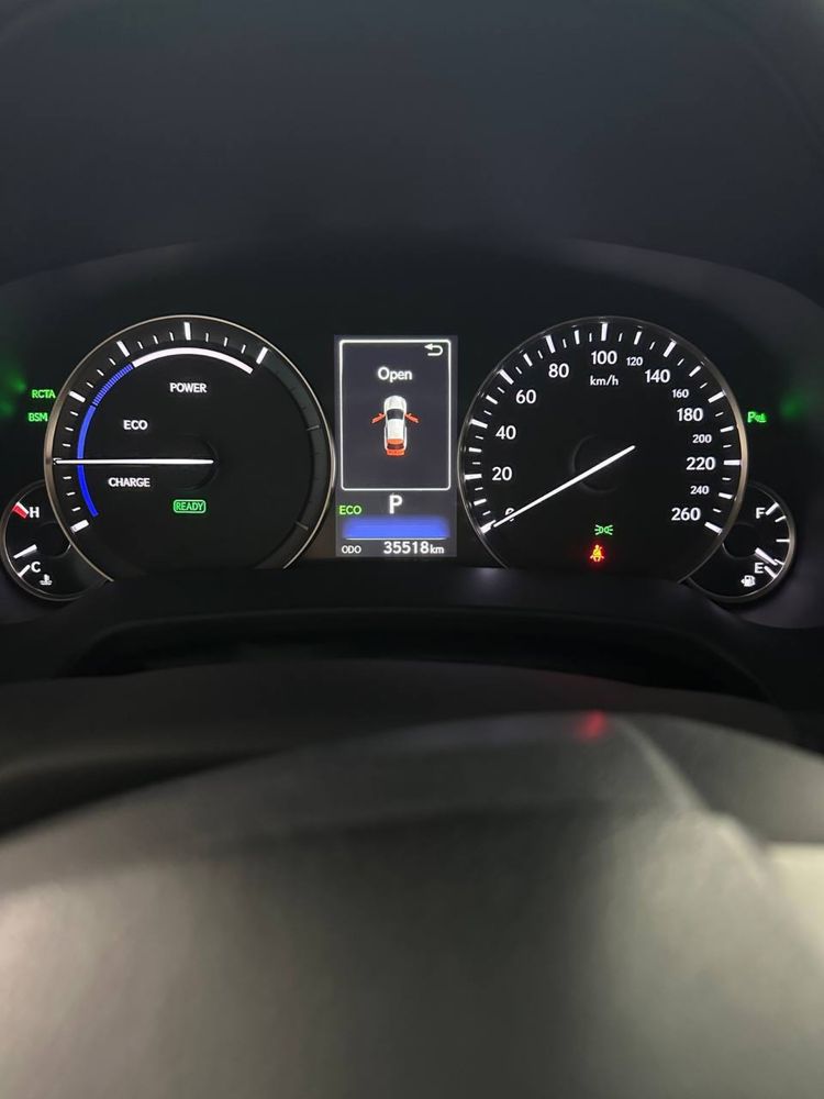 Lexus RX450 гибрид, авто как новое, в идеальном состоянии