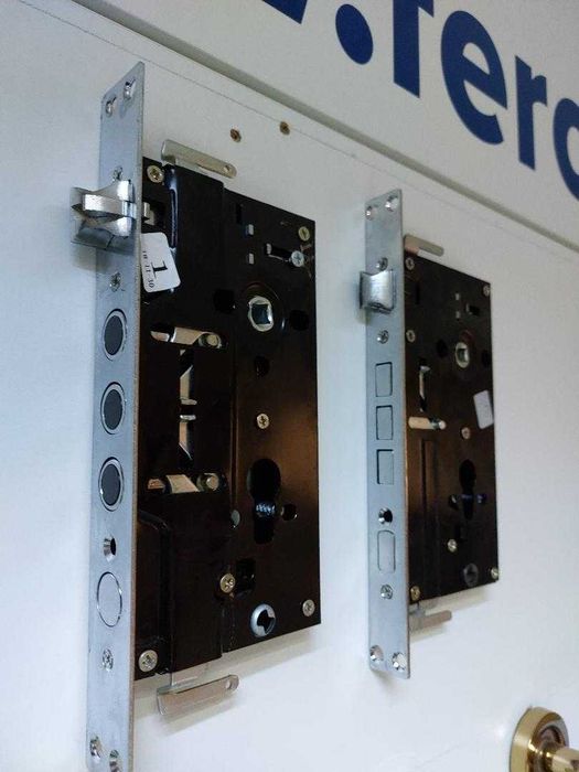 feronerie termopan si usi metalice