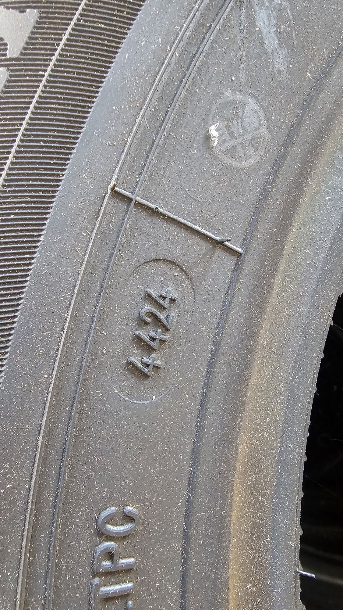 Гуми за бус 185r14c