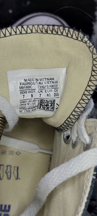 Tenişi Converse mărimea 40