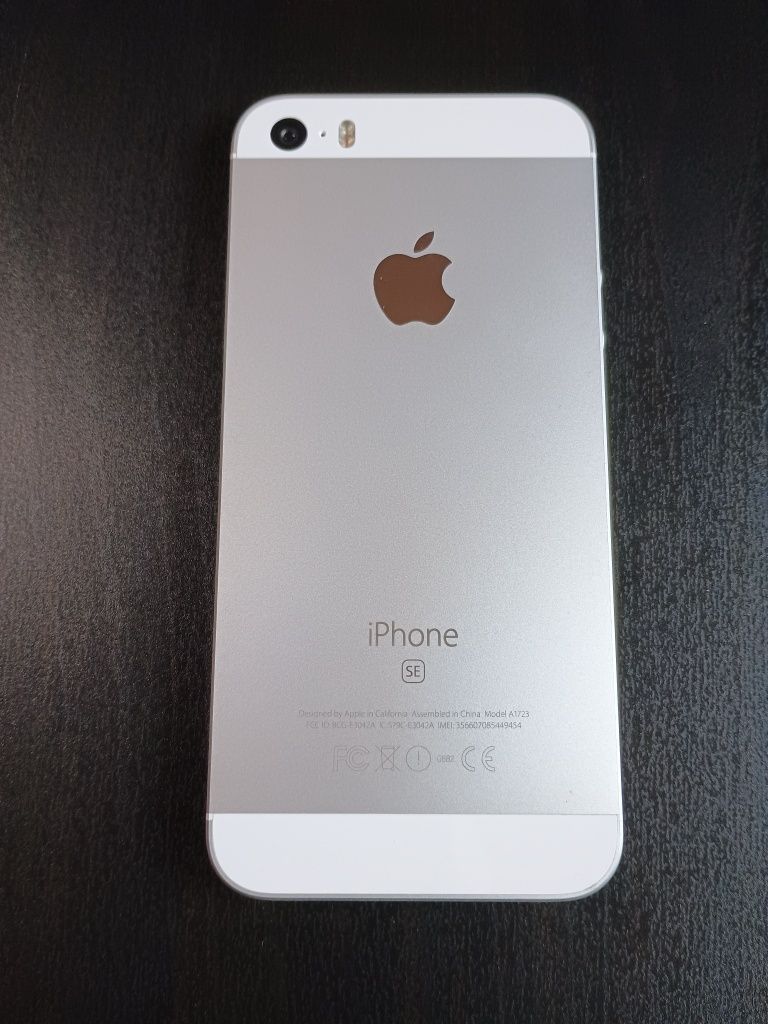 iphon 5 Se  200лв работят км всички оператори