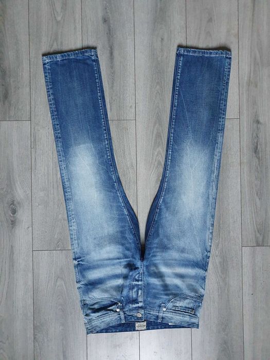 Blugi JACK & JONES "Clark Regular Fit" - Marime W32 L32 (Talie 84 cm)