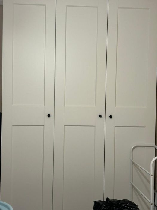 Шкаф белый ikea в хорошем состоянии