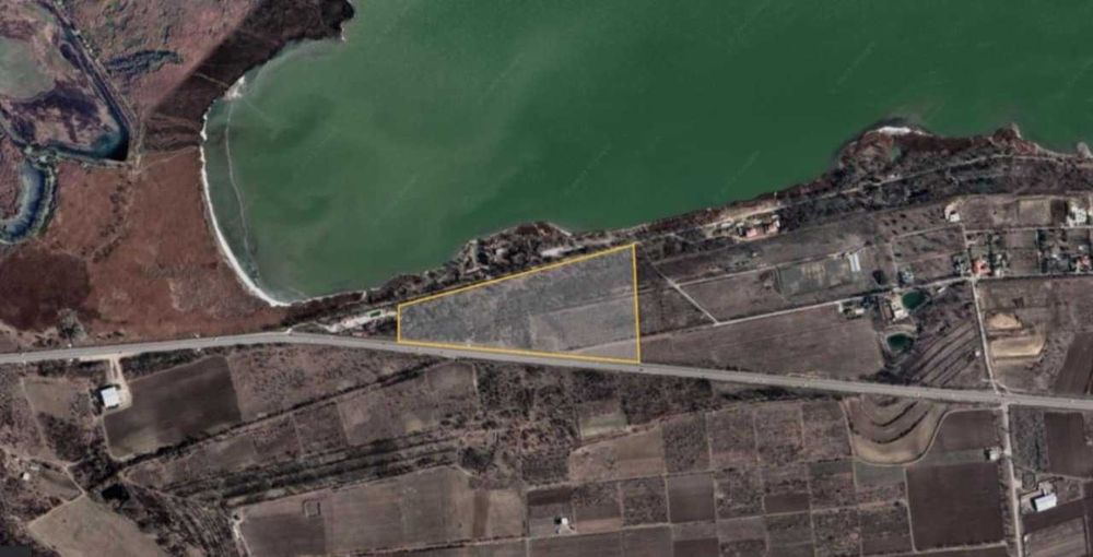 Se vinde Teren 2.85 ha!!