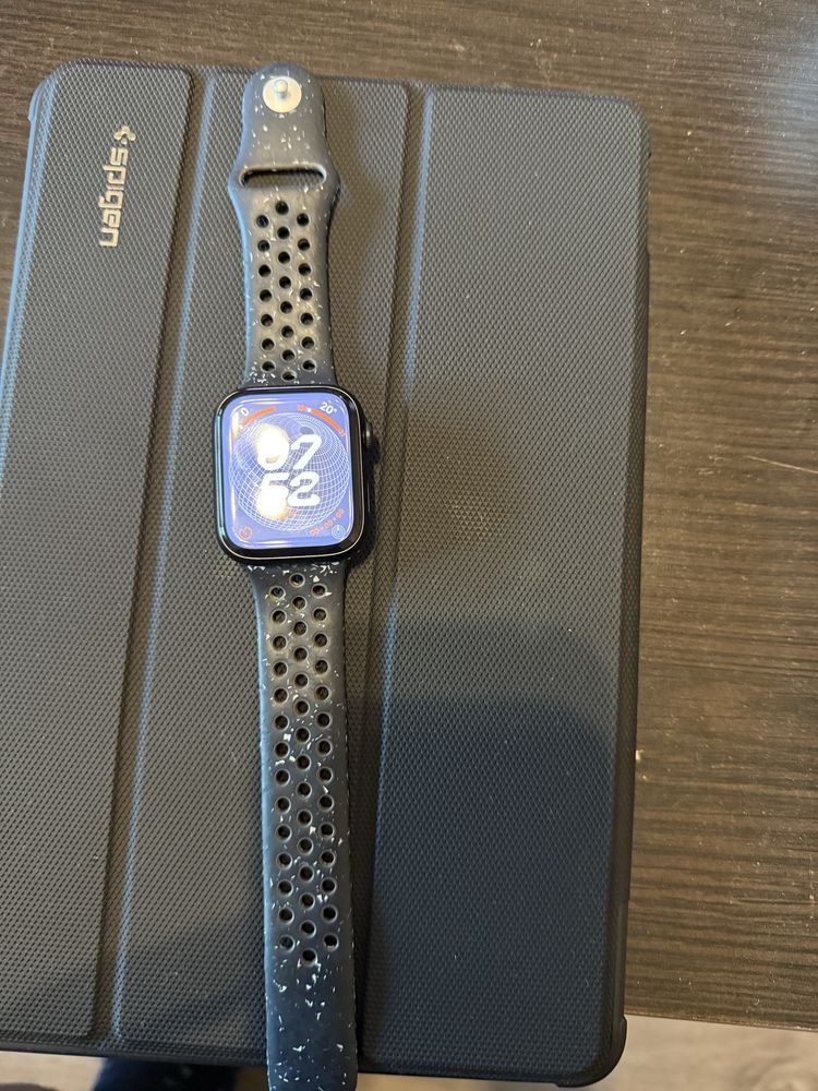Смарт часовник Apple - Watch S9, Cellular 45mm