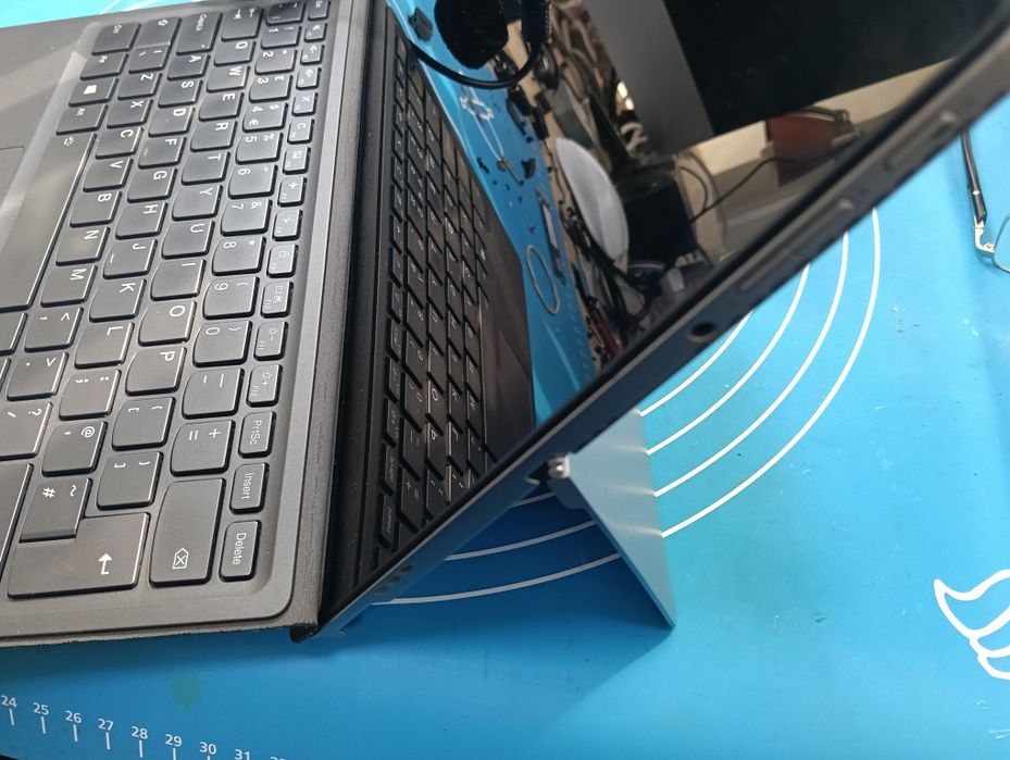 Tableta miix 520 lenovo
