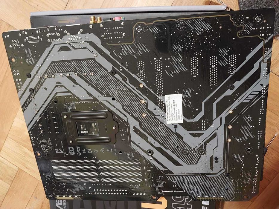 ASUS TUF Gaming Z490-Plus Wi-Fi