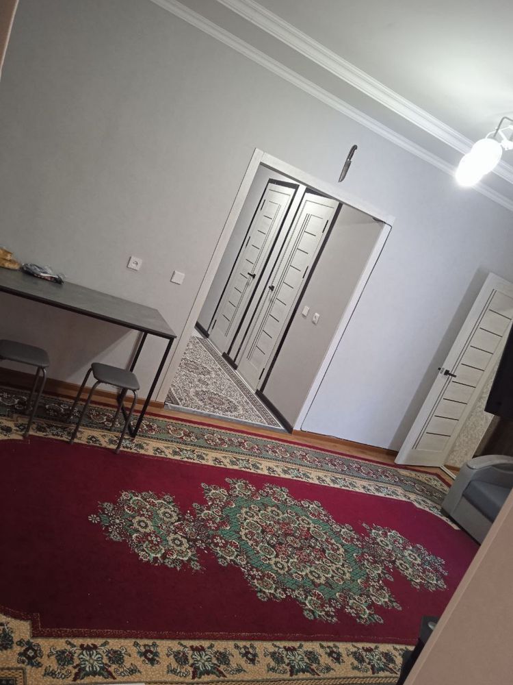 Срочно продаётся квартира  Кирпичный дом  Яшнабадский р-н  Асалобод 2