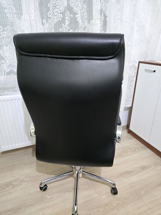 Scaun  de birou din piele