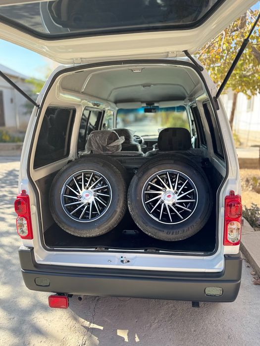 Vosen diska r13 boloni bilan