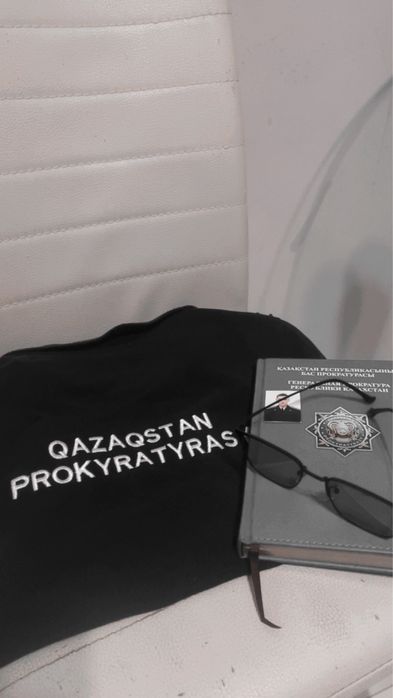 Очки премиального класса. Состояние — как новые