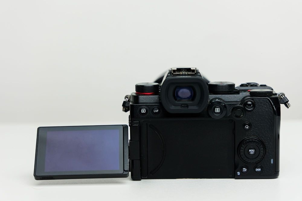 Panasonic Lumix S5 + Oбектив 20-60mm + Обектив 50мм