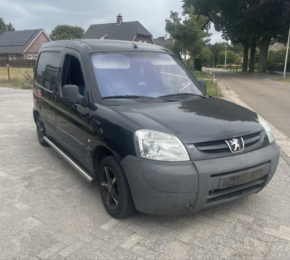 Peugeot Partner 2.0 HDI Внос от Холандия