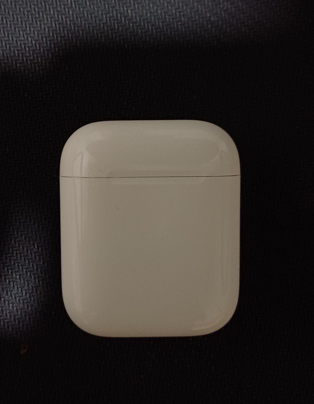 Продавам AirPods 1