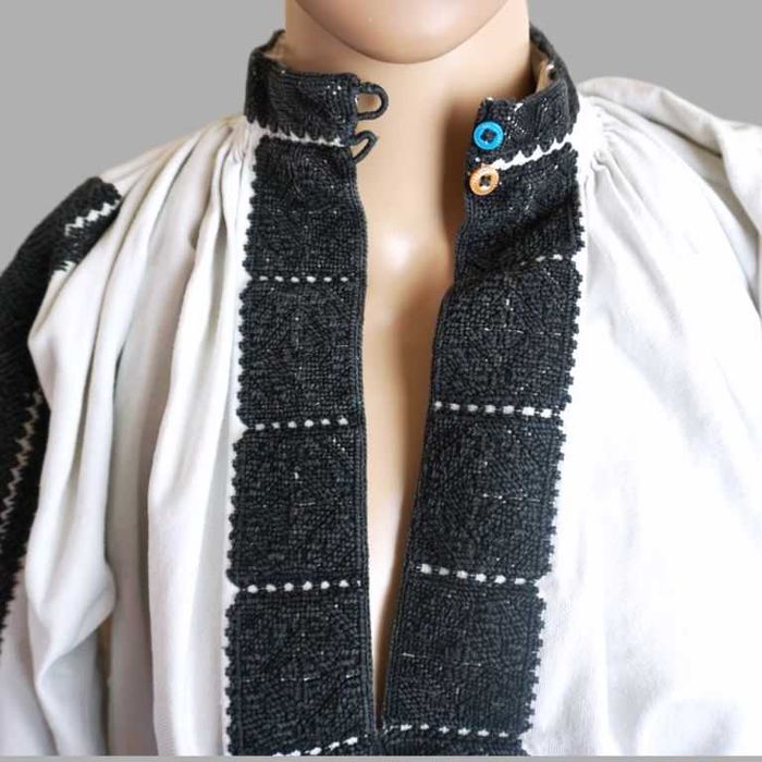 Camasa populara veche , ie traditionala din Padureni XXS-XS-S