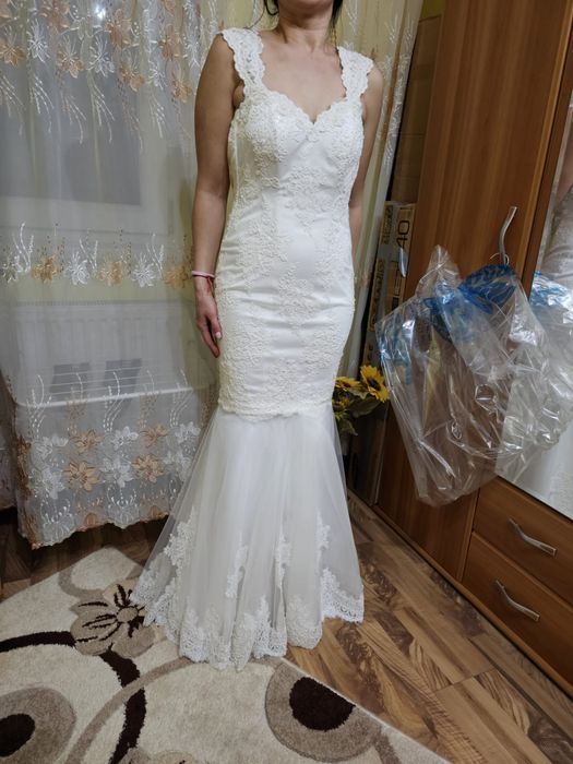 Vând rochie de mireasa 2 în 1