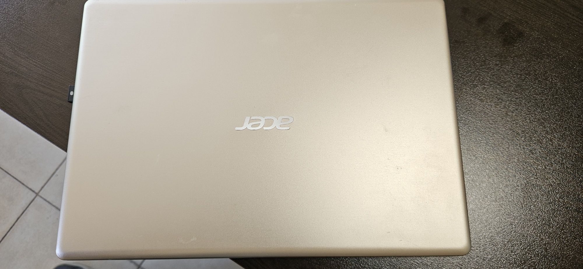 Лаптоп Acer Swift 1