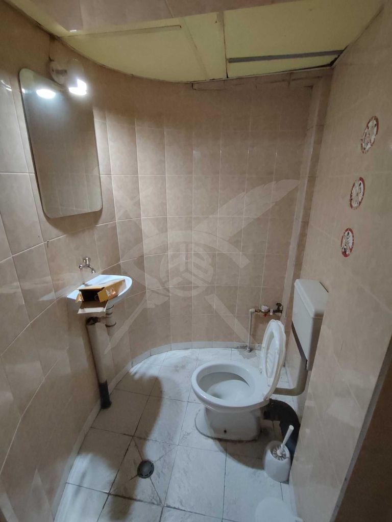 Продава се Заведение в Варна, Генералите - 42 кв.м за 1191 €/кв.м - Снимка #3