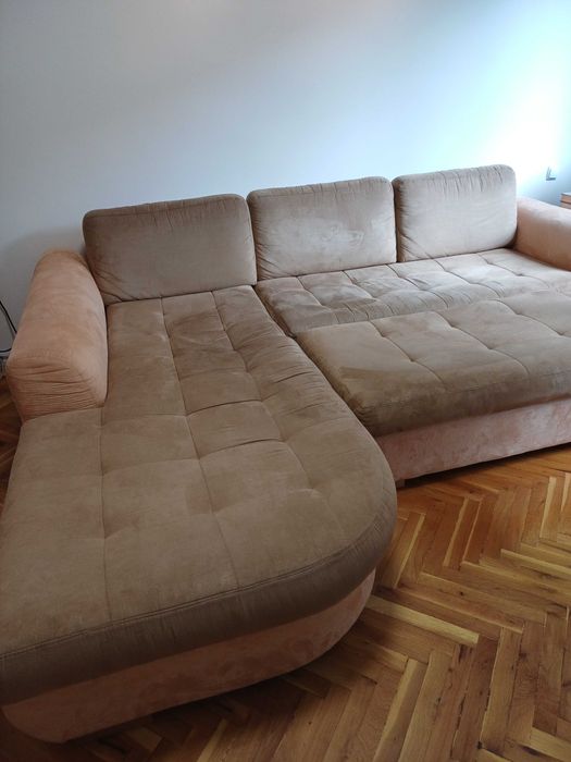 Диван за голям хол