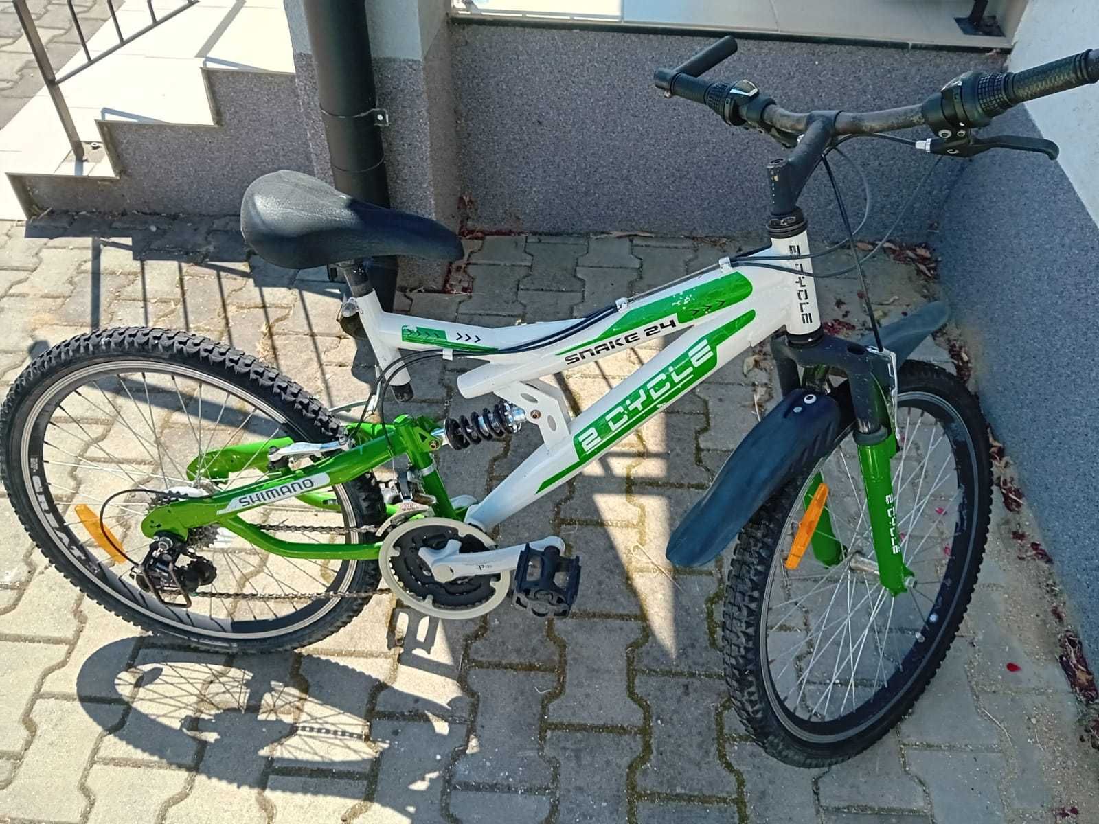 vând bicicletă copii