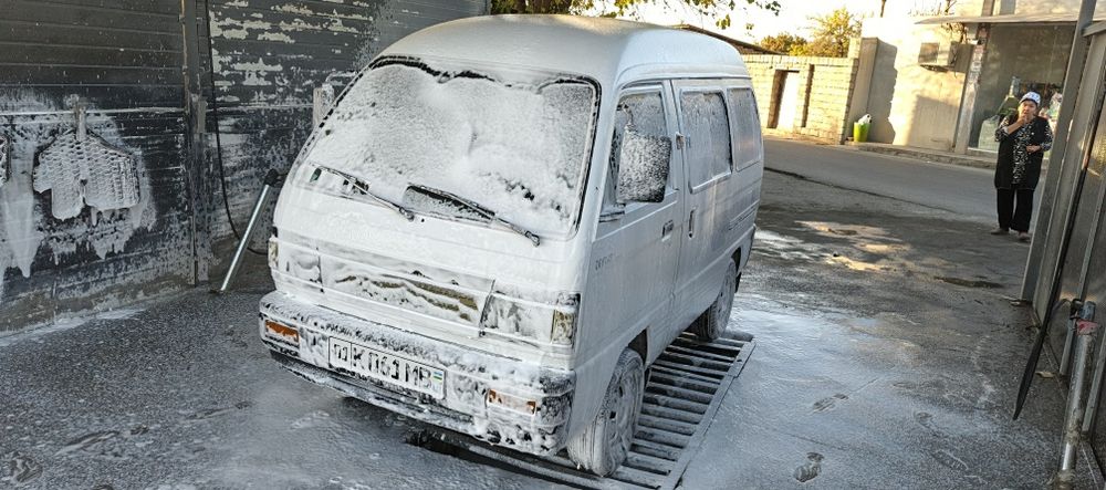 Дамас1 сотилади холати яхши иши йук