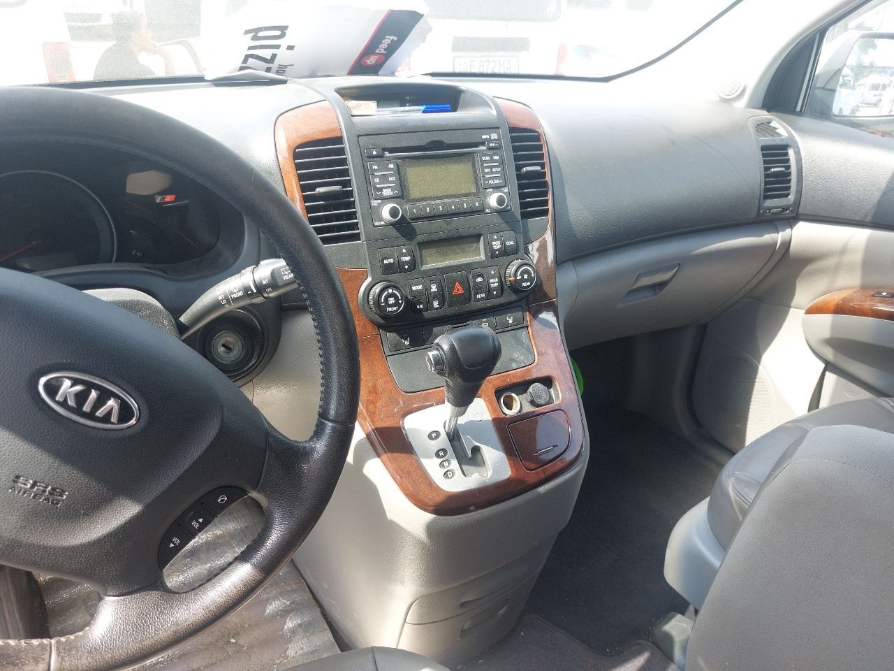 Kia Carnival 2008 yil