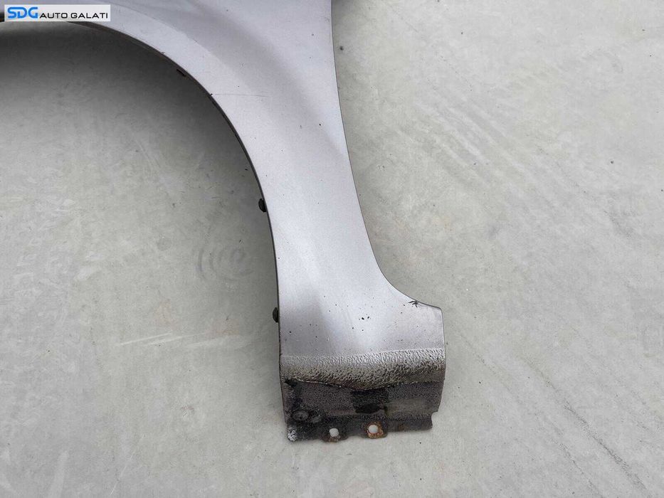 Aripa Stanga Fata cu Defect Kia Ceed 2007 - 2013 [DZ0189]
