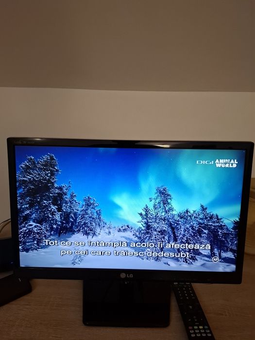 televizor LG,full HD TV M2232 ,Culori vii.Lungime ecran 47cm.lat 27