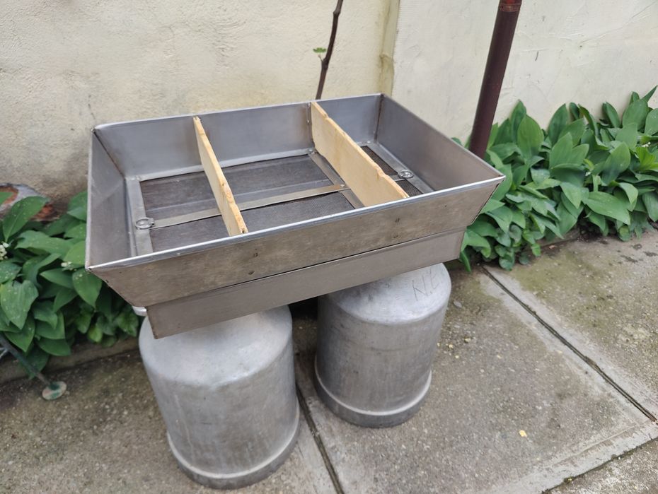 Centrifuga si tava extras miere de inox
