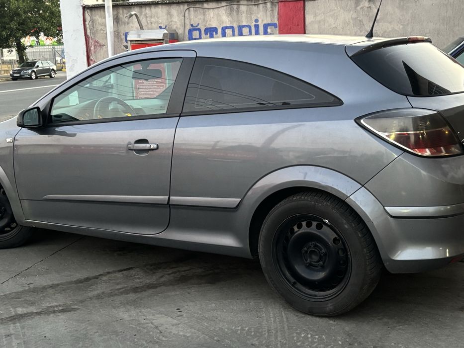 Vand Opel astra h GTC 1.9 diesel