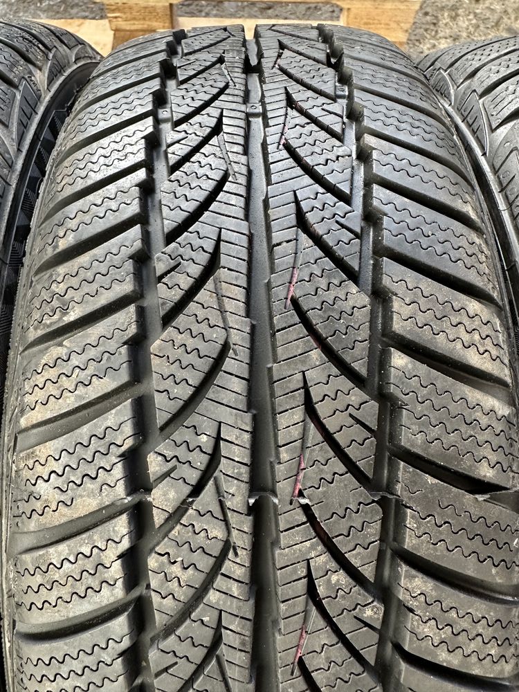Jante tabla Peugeot si Citroen cu anvelope iarna noi 195/55 R16