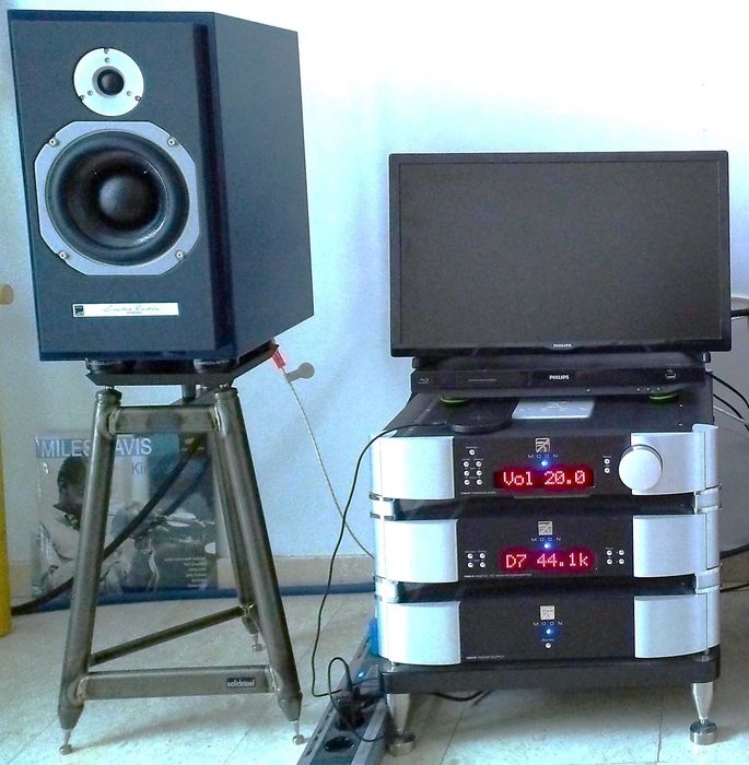 Simaudio Moon 820S alimentare / 740P preamp / 680D streamer-DAC