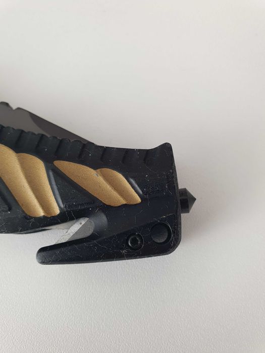 Briceag Vanatoare-Supravietuire