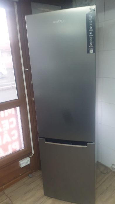 Vand frigider Albatros