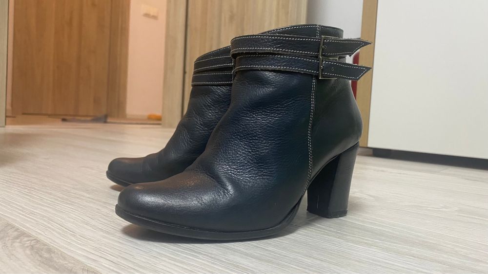 Botine piele toc marimea 35