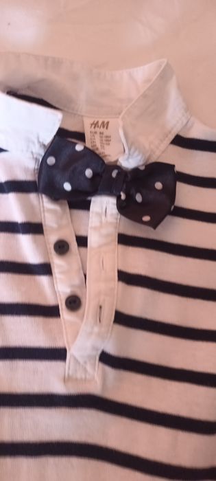 Body cu papion Hm si set de 2 perechi de pantaloni marime 86-92