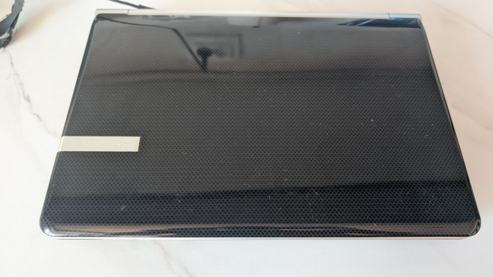 Лаптоп Packard Bell (Acer)