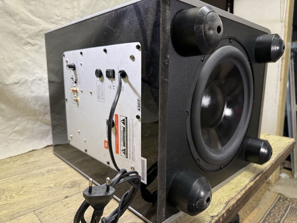 JBL CSS10. Мощен Subwoofer 10”