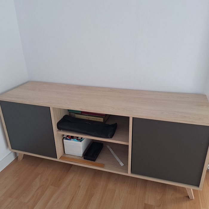 Тв шкаф ,комод,пуш бутони