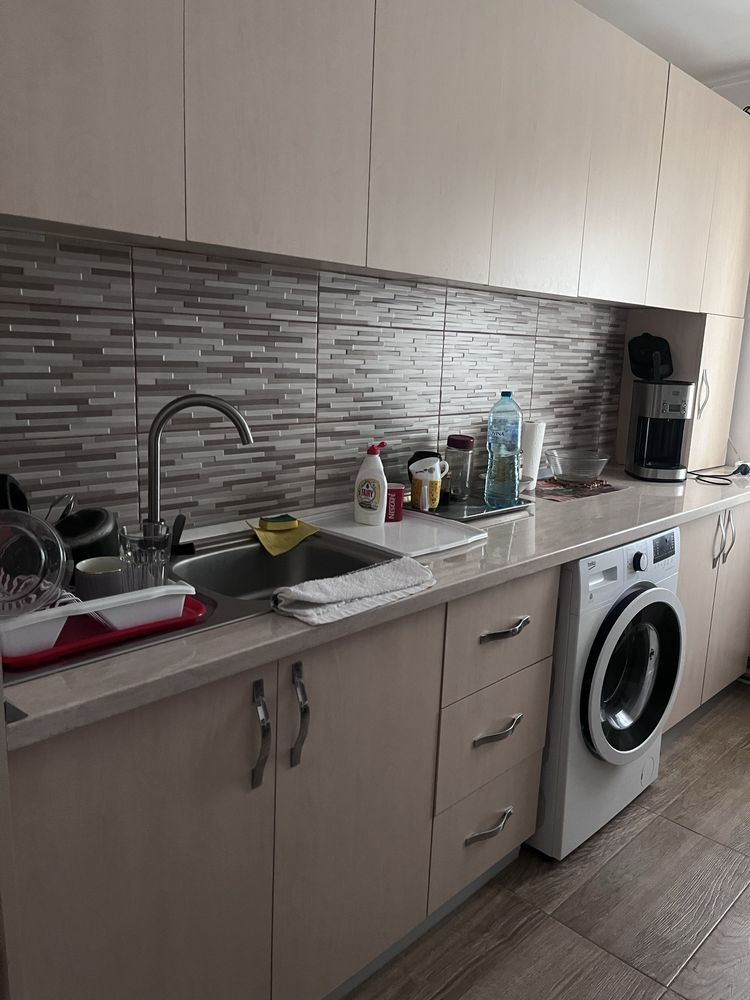 Inchiriez apartament doua camere