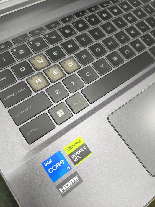 Ноутбук noutbuk Msi Intel Core i5 RTX4050 новый yangi Bepul Yetkazish