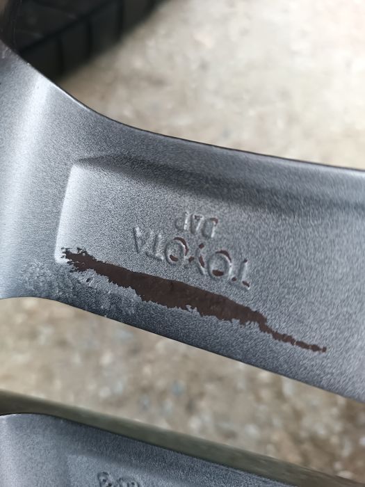 Тойота 17 цола, Toyota