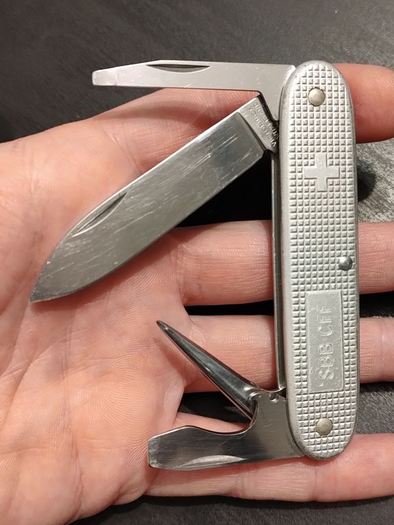 Briceag rar swiss army/elvețian Victorinox Technician SBB-CFF