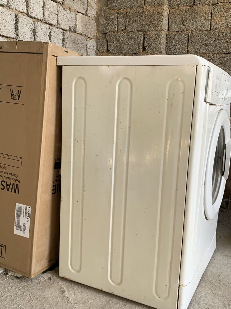 Indesit kir moshina avto srochna sotiladi