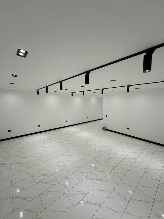 Сдается в аренду помещение на Ц-1 ор-р Чайкоф 96+30м2