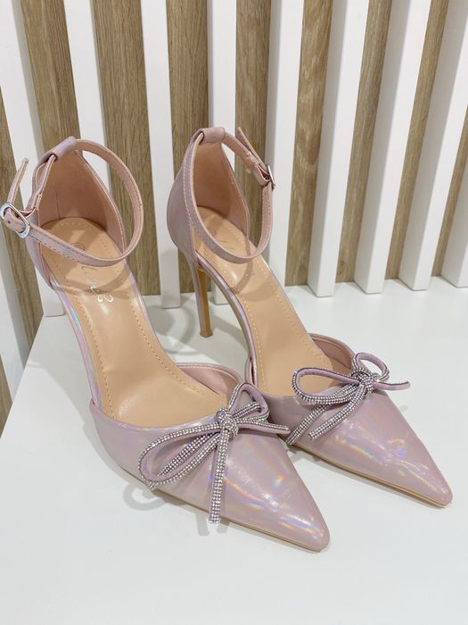 Pantofi stiletto 39