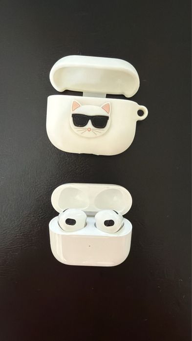 Casti airpods 3 cu husa cadou