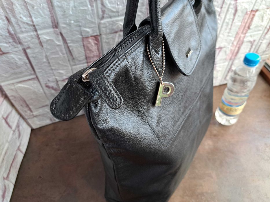 дамска чанта,черна кожена чанта PICARD-естествена кожа