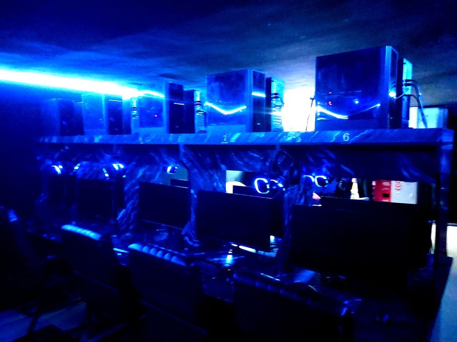 Tayyor Biznes Kompyuterlar Jihozlari bilan Sotiladi!!